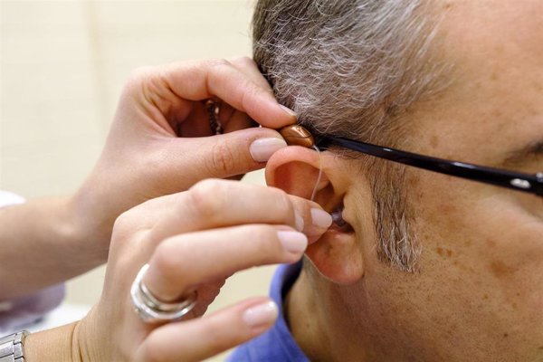 Un 11,3% de la población española tiene pérdida auditiva, en la mayoría de los casos moderada, según un estudio