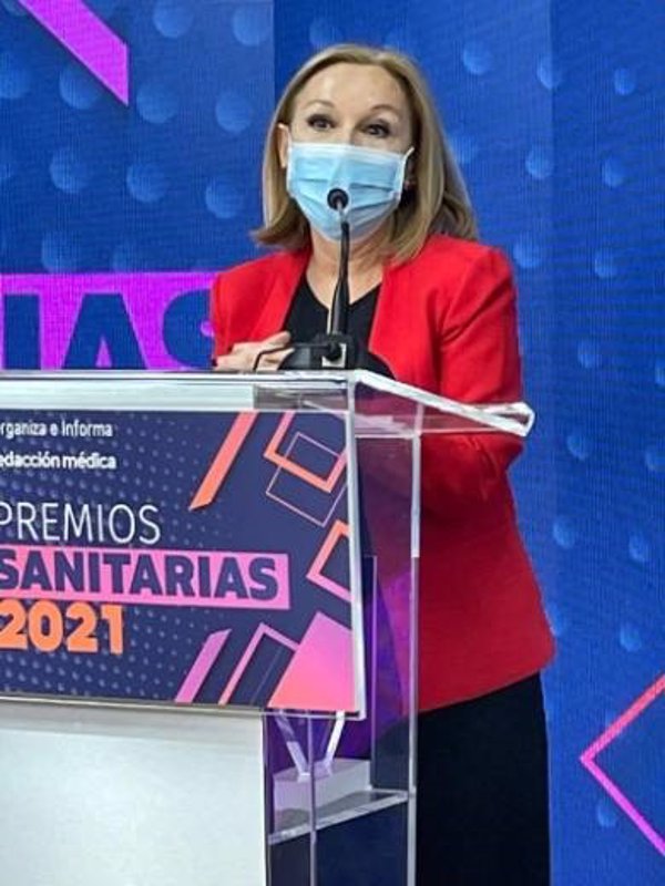 La doctora Carmen Ayuso de la Fundación Jiménez Díaz obtiene el Premio Sanitaria por su trayectoria en el sector