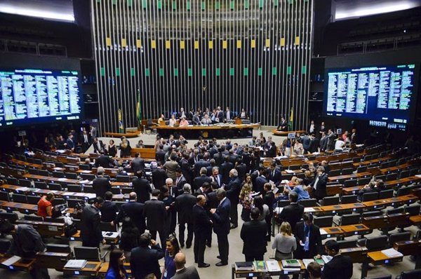 El presidente del Senado descarta posponer la instalación de la comisión sobre la gestión de la pandemia