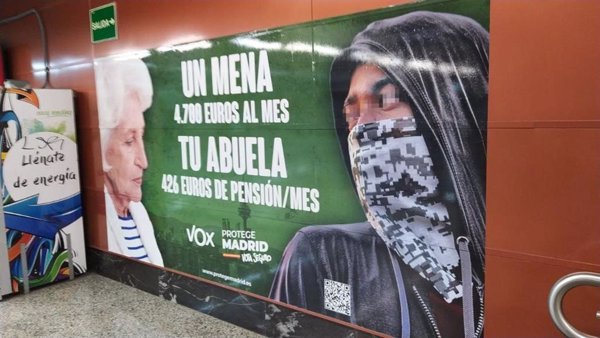 Renfe retirará la campaña de Vox del 4M en estaciones de Cercanía si la Junta Electoral la considera delito