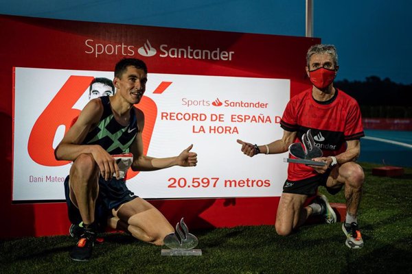 El maratoniano soriano Dani Mateo bate el récord de España de la hora