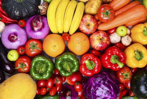 El 44% de las frutas y verduras tiene residuos de plaguicidas, según Ecologistas que alerta de efectos en la salud