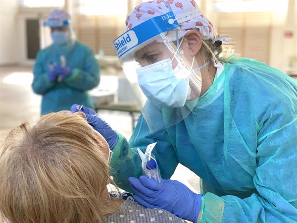 España ha realizado más de 42 millones de pruebas diagnósticas desde el inicio de la epidemia