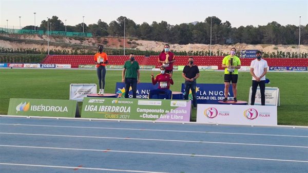 El récord de España de Laura Redondo lidera un histórico triunfo del Barça en la Liga Iberdrola