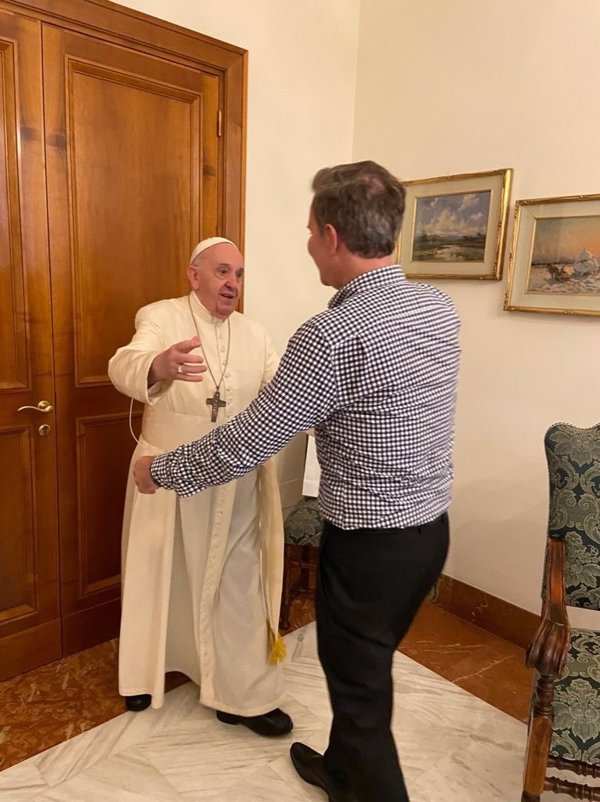 El Papa se reúne con Juan Carlos Cruz, víctima y miembro de la comisión antipederastia del Vaticano