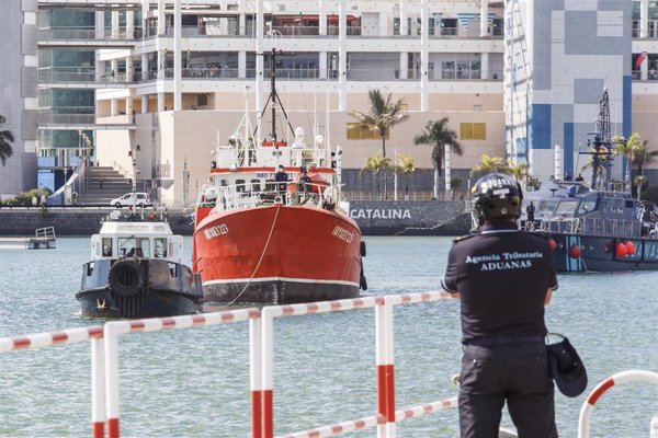 La Policía Nacional se incauta de casi 1.000 kilos de cocaína en una operación marítima en el Atlántico