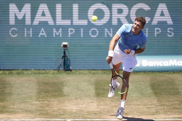 Bautista y Feliciano caen, Carreño llega a semifinales en Mallorca