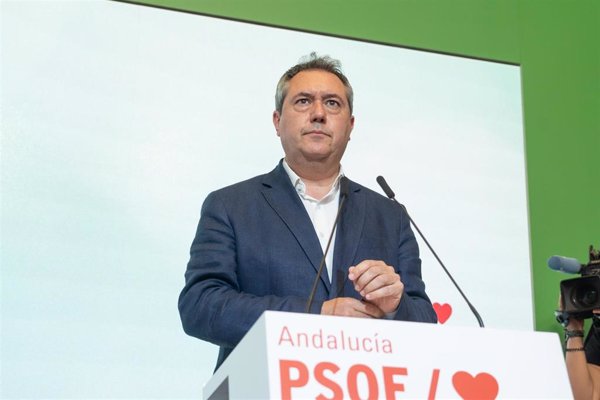 Espadas insiste en defender la compatibilidad de la Alcaldía y su candidatura a la Junta andaluza: 