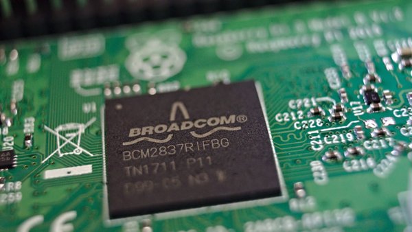 Estados Unidos demanda a Broadcom por monopolio en el sector de microchips para televisores y módems