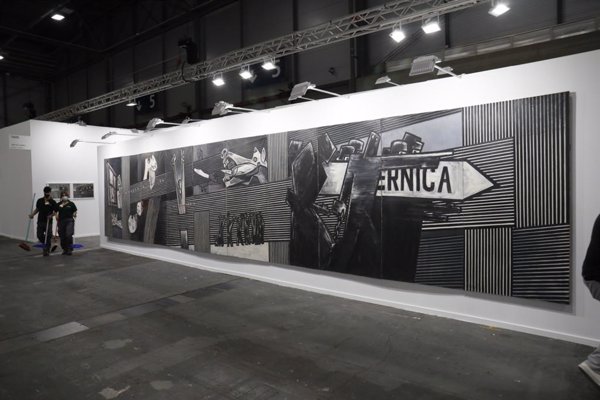 ARCO reabre mañana con fuerza: el 'otro' Guernica negocia con tres compradores y ya hay ventas 