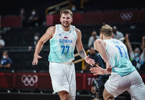 Doncic lidera otro festival ofensivo de Eslovenia ante Japón