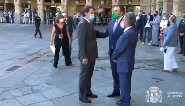 Barbón cree un acierto este encuentro y cree que Aragonés se equivoca al no acudir al mismo - Vimarsana News