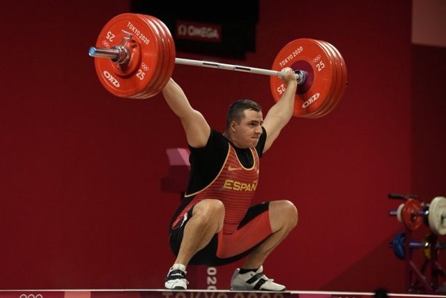 Marcos Ruiz finaliza segundo del Grupo B de +109 kg con récord de España en arrancada - Vimarsana News
