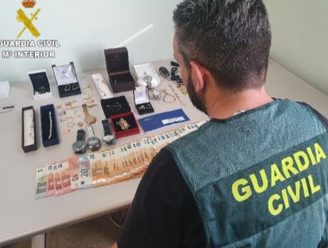 Desarticulada una organización criminal vinculada con la mafia calabresa que estafaba en varias CCAA - Vimarsana News