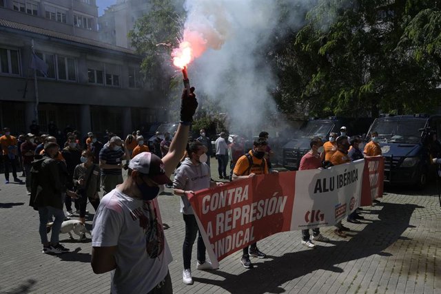 La Administración judicial ordena el cese temporal de la actividad en la planta de Alu Ibérica de A Coruña - Vimarsana News