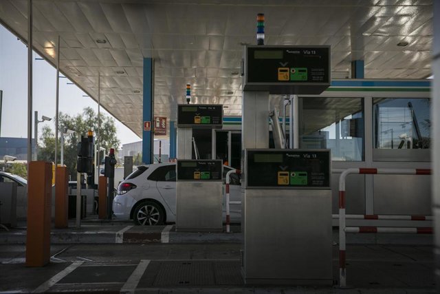 España contará a partir del miércoles con 550 nuevos kilómetros libres de peajes - Vimarsana News