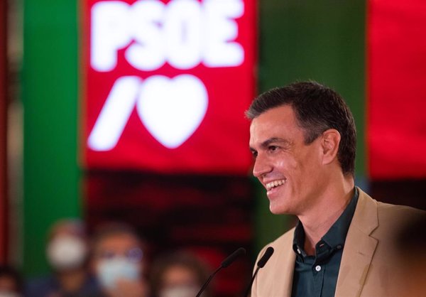 Sánchez revalidará su liderazgo al frente del PSOE este mes al no tener rivales en las primarias