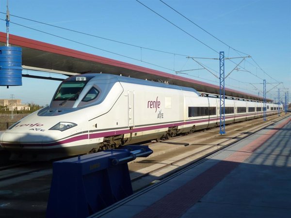 Restablecido este domingo el servicio Avant Madrid-Toledo tras estar suspendido a consecuencia de la DANA