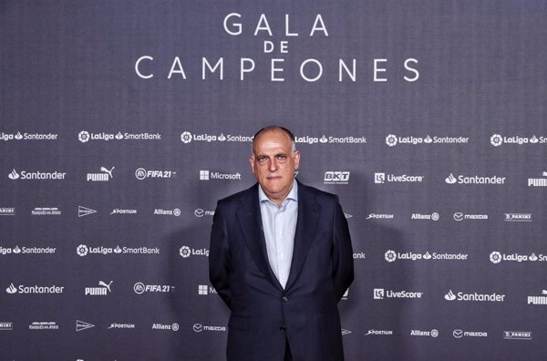 Tebas: 