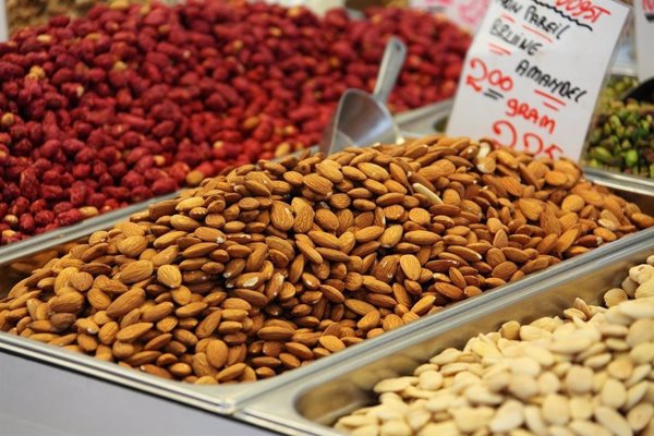 Investigadores españoles confirman que los frutos secos no engordan, incluso se asocia a la disminución de la adiposidad