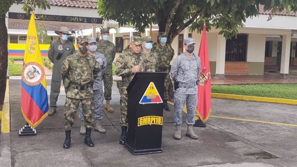 El Ejército colombiano anuncia cuantiosas recompensas por cabecillas del ELN y las disidencias de las FARC