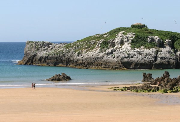 Muere ahogado un hombre de 45 años en la playa de Ris (Cantabria)