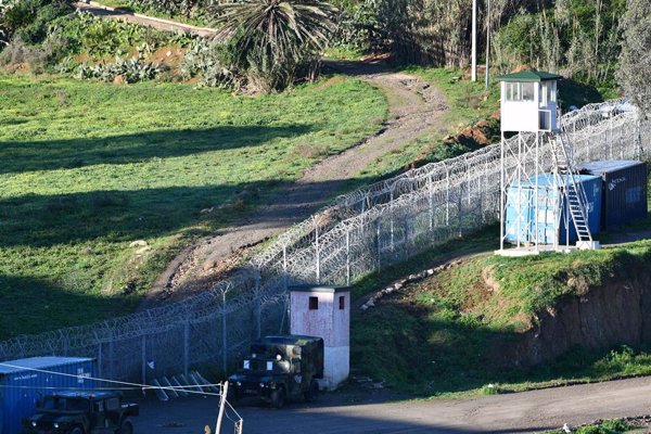 ACNUR recuerda al Gobierno, tras llegar migrantes a un peñón en Melilla, que sus convenios afectan a todo el territorio