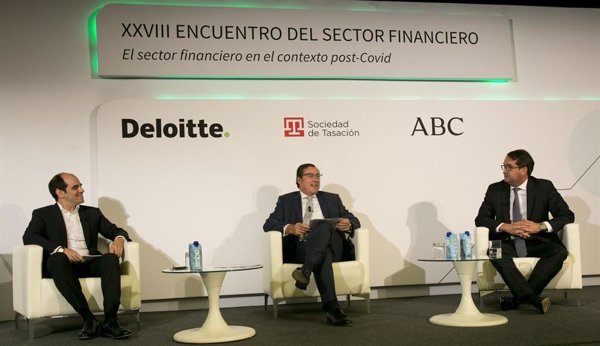 Los responsables en España de Santander y BBVA son 