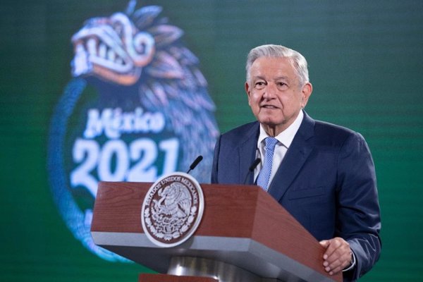 López Obrador se compromete a hacer públicos los testimonios de militares en el marco del caso Ayotzinapa