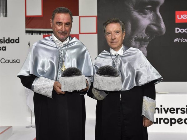 Carlos Herrera e Iñaki Gabilondo, investidos Doctores Honoris Causa por la Universidad Europea