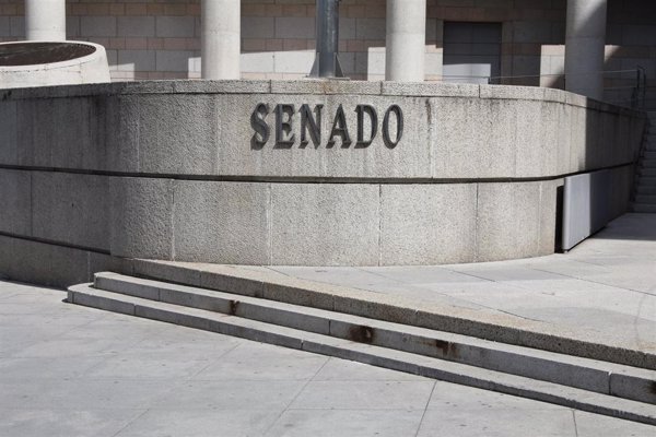 El Senado apoya la gratuidad de productos para el periodo y reclama al Gobierno medidas contra la pobreza menstrual