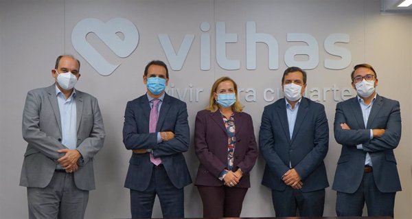 Vithas y Medtronic firman un acuerdo para la renovación tecnológica y la innovación asistencial