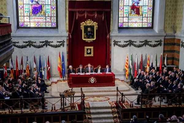 El Rey preside este lunes en Barcelona la entrega de despachos a 188 nuevos jueces