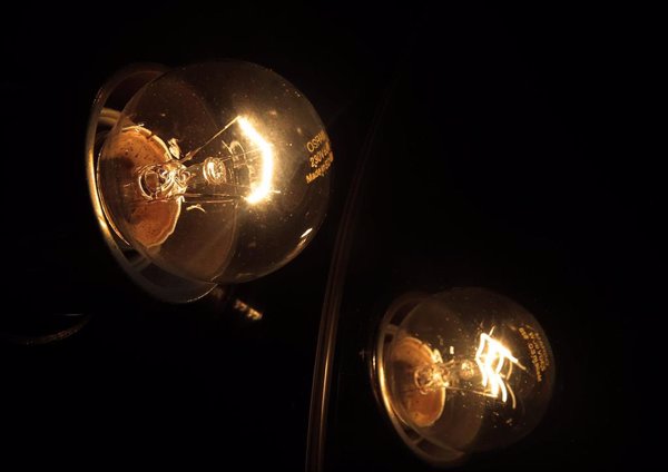 La rebaja fiscal para atajar la subida de la luz alcanza los 334 millones hasta octubre