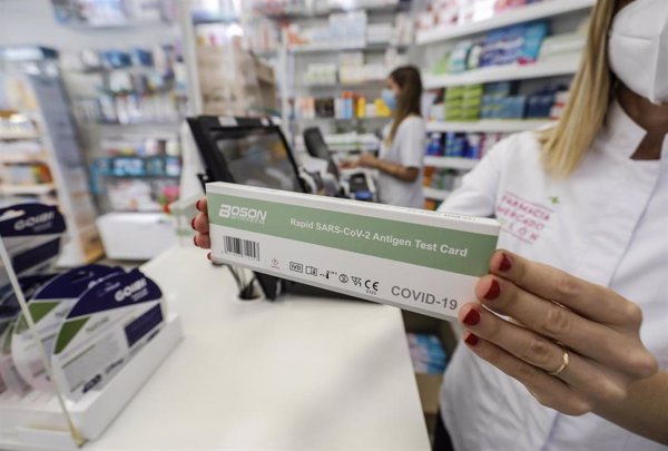 La demanda de test de antígenos en farmacia se multiplica por siete en noviembre