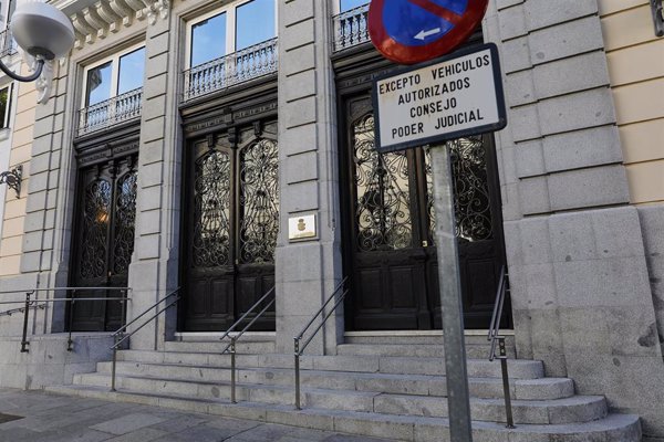 El CGPJ cumple tres años caducado pese al acuerdo de PSOE y PP para renovar otros órganos como el TC
