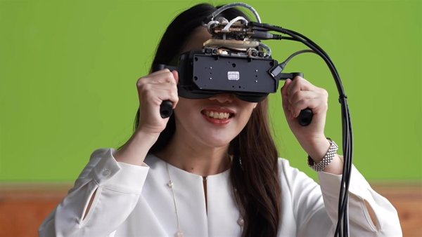 Sony anuncia la tecnología para crear un casco de realidad virtual con resolución 8K