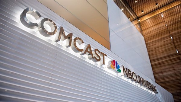 Comcast gana 12.864 millones en 2021, un 34% más