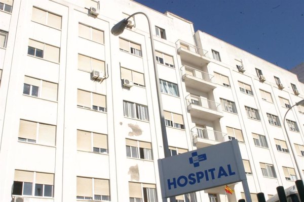 Ceuta seguirá exigiendo el 'pasaporte covid' en el hospital,  residencias de mayores y locales de ocio grandes