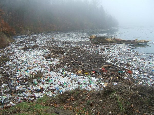 China, Mozambique, Senegal y Afganistán, los países con mayor riesgo por su basura frente a España, fuera de peligro