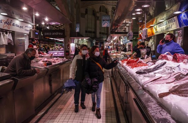 Los consumidores españoles, más inclinados que los alemanes y británicos a pagar más por alimentos sostenibles