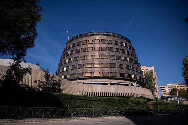 TC admite recurso de un abogado por tener que esperar más de tres años para un juicio contra la Universidad de Sevilla