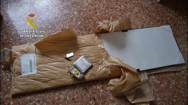 La Guardia Civil desmantela un punto de venta de drogas en Las Torres de Cotillas (Murcia)
