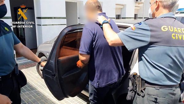 Detenido en Mairena del Aljarafe (Sevilla) un acusado de grabar a mujeres en los aseos de una clínica