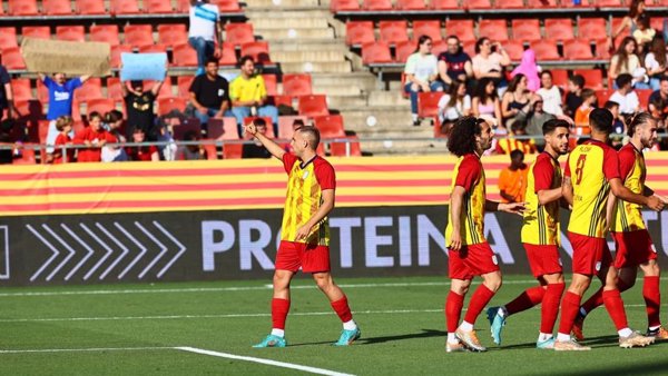 (Crónica) Catalunya golea a Jamaica (6-0) con 'hat-trick' de Deulofeu