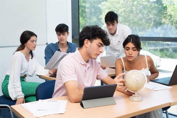 Lanzan Campus Explora para ayudar a alumnos de Secundaria a elegir la carrera universitaria que encaja con su perfil