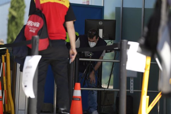 Trabajadores de Mercedes Vitoria ratifican la propuesta de una semana de huelga por el convenio