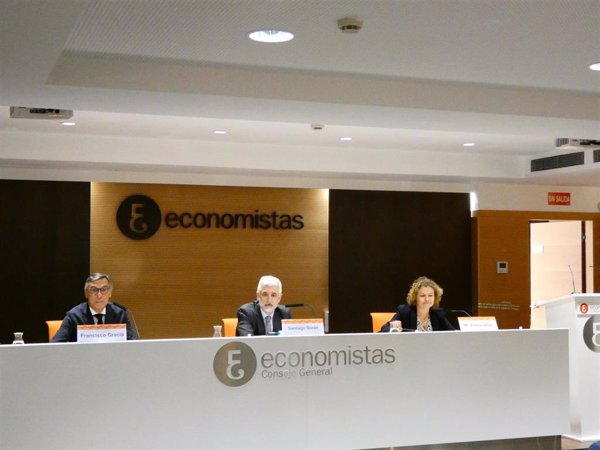 Registradores y economistas presentan una guía de elaboración de información no financiera y sostenible