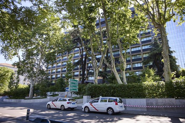 La Comunidad pide al Ayuntamiento de Madrid que deje circular a todos los taxistas durante la cumbre de la OTAN