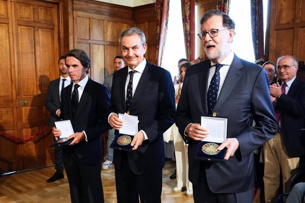 La UIMP reconoce a Felipe González, Aznar, Zapatero y Rajoy por su 